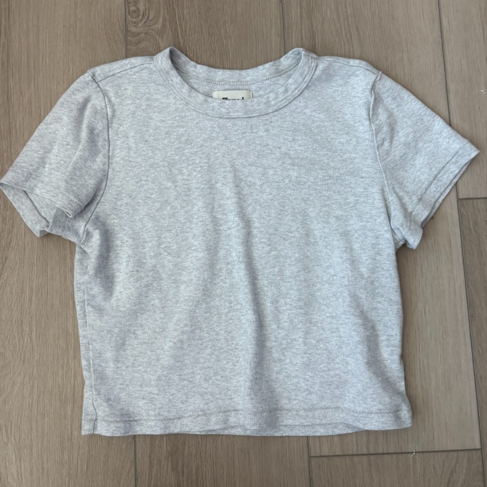Ellwood Babydoll Core Tee in Light Grey size Medium